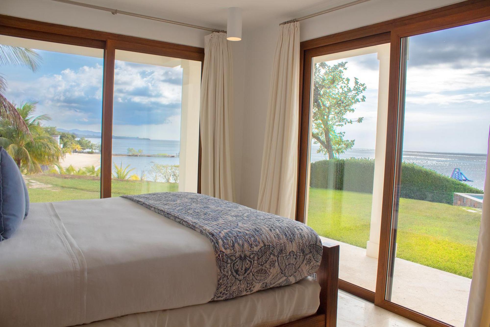Las Verandas Hotel & Villas First Bight Exterior foto